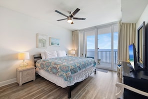 Room - San Carlos 1808 by Liquid Life (Gulf Shores)