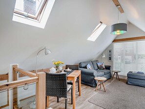TV - 1 Bed in North Walsham (oc-48723) (Paston)