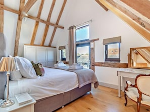 Travel cot, free WiFi, bed sheets - 2 Bed in Diss (oc-47778) (Thelnetham)
