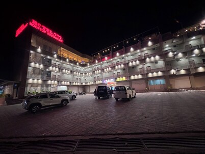 Hotel 777