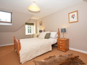 Travel cot, free WiFi, bed sheets - 2 Bed in Duns (oc-48811) (Duns)