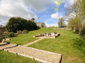 Outdoor dining - 2 Bed in Duns (oc-48811) (Duns)