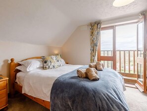 3 bedrooms, free WiFi, bed sheets - 3 Bed in Worcester (oc-cc099) (Clifton upon Teme)