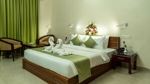 Deluxe Room - Arya International  (Kunnathunad)