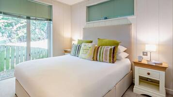2 bedrooms, iron/ironing board, travel cot, free WiFi