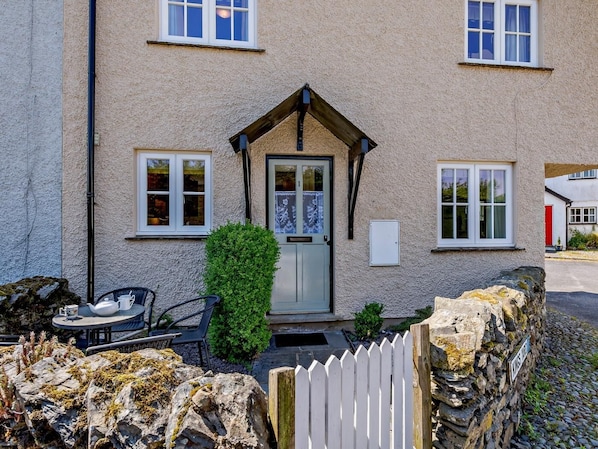 Exterior - 2 Bed in Hawkshead (oc-llh29) (Hawkshead)
