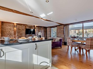 Dining - 3 Bed in Bromyard (oc-50507) (Pencombe)