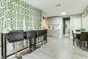 Interior - 6 Mi to Dtwn! Family Home w/ Hot Tub in Houston (Houston)