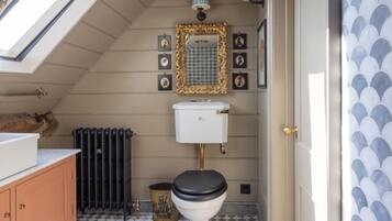 Superior Studio, Kitchen, City View | Bathroom | Slippers