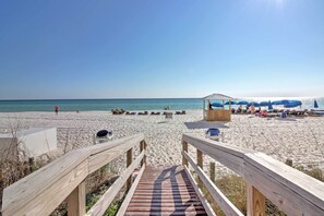Interior - 17th-floor Resort Condo in Pcb: Amazing Gulf Views (Panama City Beach)