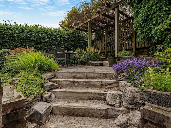 Terrace/patio - 3 Bed in Hawkshead (oc-llh48) (Hawkshead)