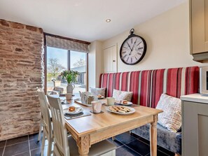 Dining - 3 Bed in Bromyard (oc-50513) (Pencombe)
