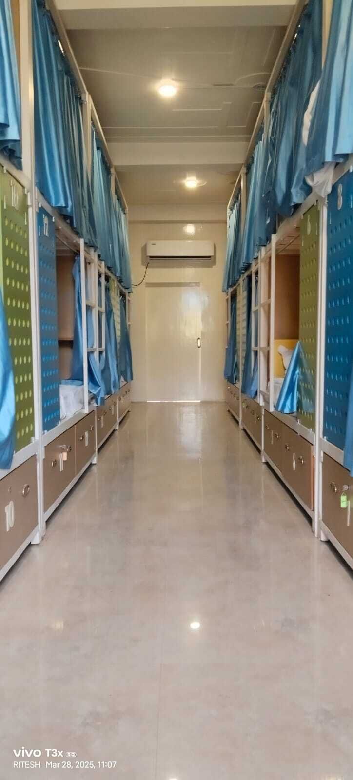واي فاي مجانًا وملاءات أسرّة