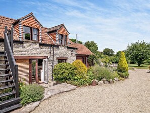 Exterior - 2 Bed in Wedmore (oc-51342) (Middle Stoughton)