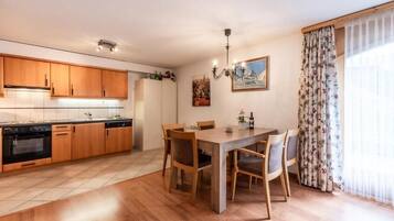 Apartment, Mountain View | Dining