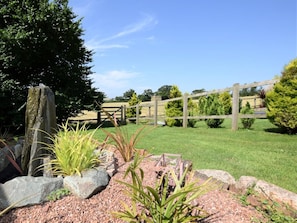 Property grounds - 2 Bed in Crediton (oc-51275) (Stockleigh Pomeroy)