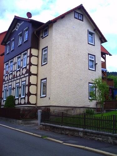 Gemütliche Ferienwohnung in Meiningen Nähe Dampflokmuseum Stadtrand Wanderwege