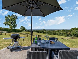 Outdoor dining - 2 Bed in Beaworthy (oc-52087) (Virginstowe)
