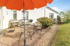 Outdoor dining - 2 Bed in Barnstaple (oc-51619) (Trentishoe)