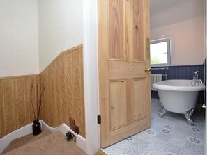 Bathroom - 3 Bed in Wylam (oc-51738) (Wylam)