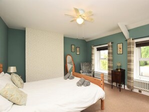 Room - 3 Bed in Wylam (oc-51738) (Wylam)