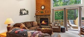 Trout Creek 106- Located in the heart of Trout Creek.