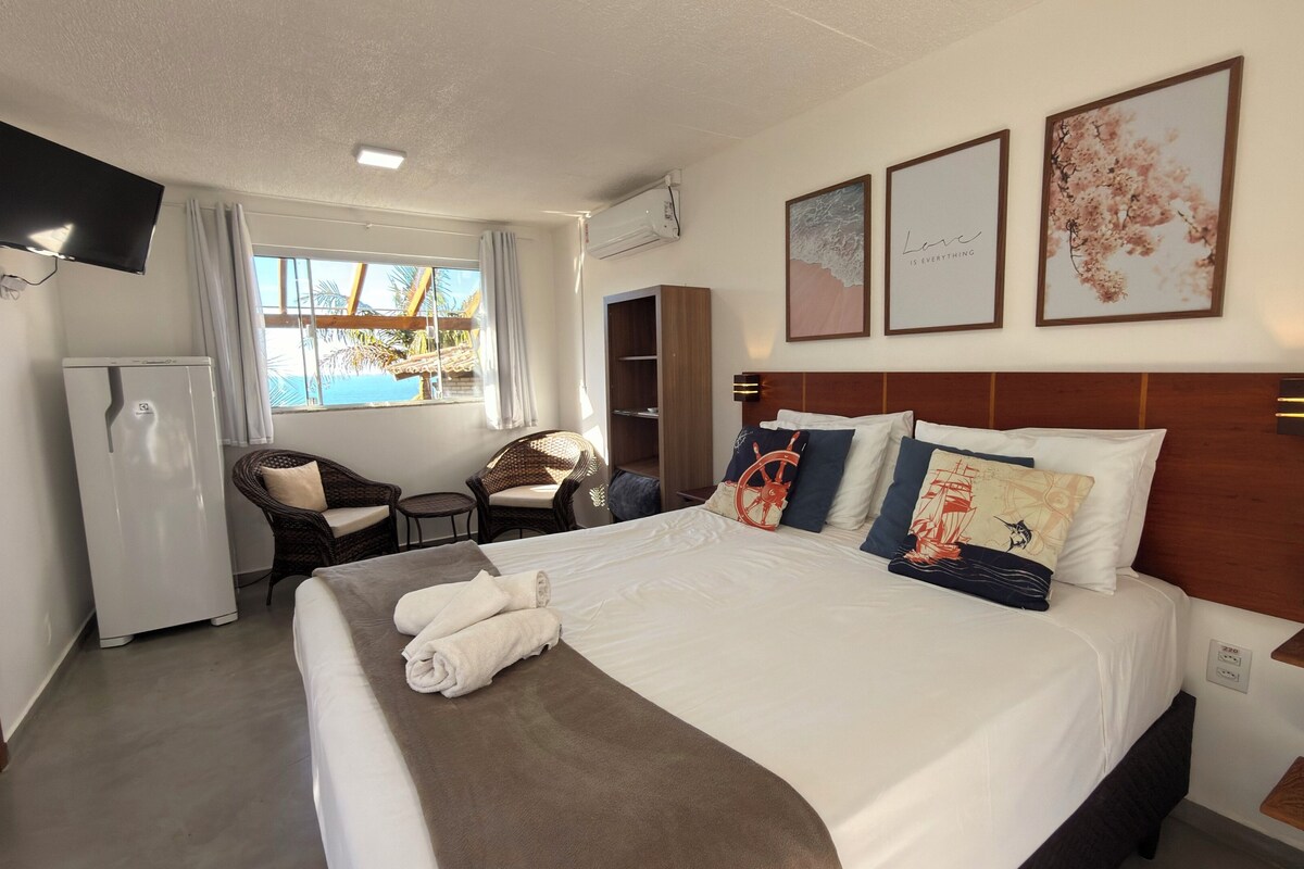 Classic Apartment, Partial Sea View