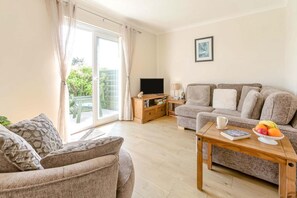 TV - 2 Bed in Bude (oc-53635) (Bude)