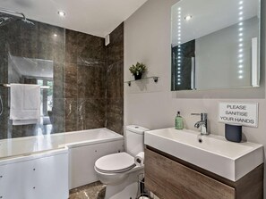 Bathroom - 3 Bed in Bakewell (oc-53896) (Bakewell)