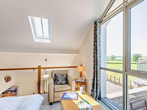 Iron/ironing board, travel cot, free WiFi, bed sheets - 4 Bed in Carnforth (oc-54457) (Burrow-with-Burrow)