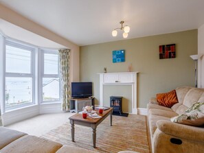 TV - 3 Bed in Brixham (oc-bx001) (Brixham)