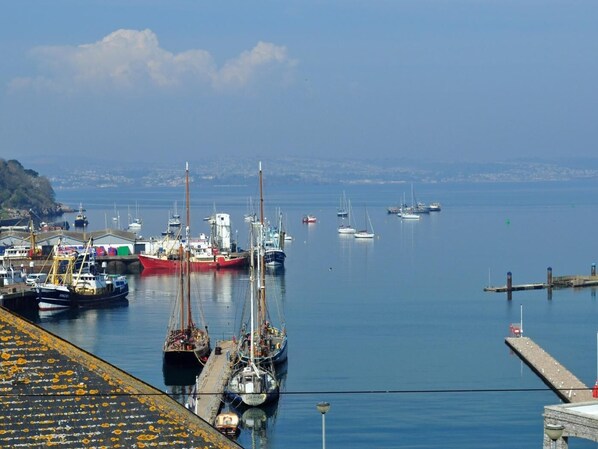 Marina - 3 Bed in Brixham (oc-bx001) (Brixham)