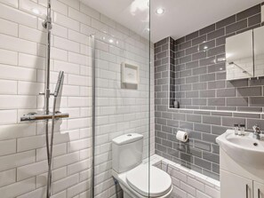 Bathroom - 2 Bed in Brixham (oc-bx078) (Brixham)