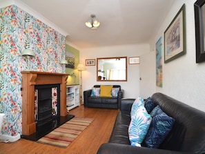 TV - 2 Bed in Brixham (oc-bx071) (Brixham)