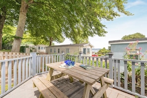 Outdoor dining - 2 Bed in Brixham (oc-bx054) (Brixham)