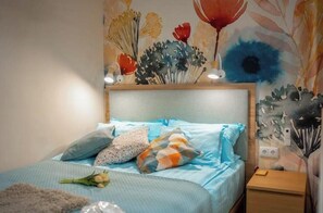 Iron/ironing board, WiFi, bed sheets - Beautiful studio apartment in Alicante, 7 minutes from downtown (Alicante)