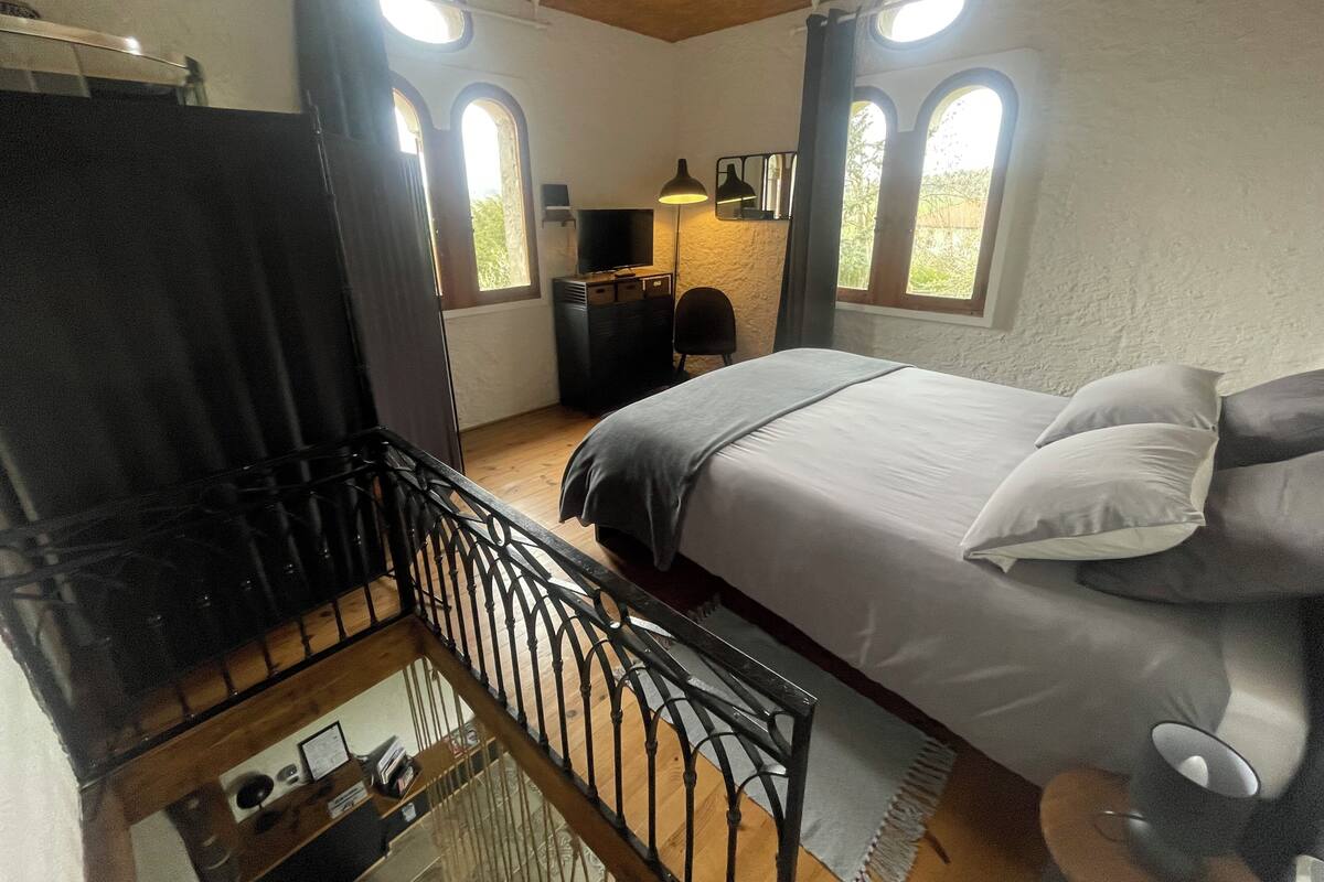 Comfort Room, Garden View