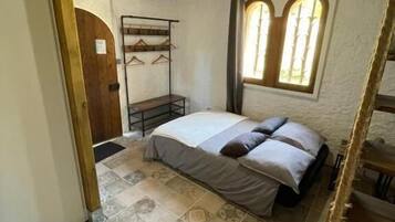 Comfort Room, Garden View | Free WiFi