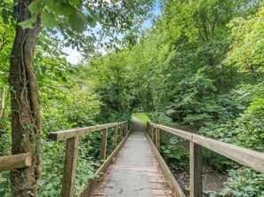 Property grounds - 3 Bed in Lampeter (oc-55308) (Ciliau Aeron)