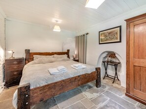 Room - 3 Bed in Lampeter (oc-55308) (Ciliau Aeron)