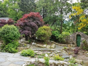 Property grounds - 3 Bed in Trefriw (oc-55655) (Dolgarrog)