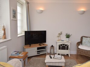 TV - 1 Bed in Eastbourne (oc-ehc29) (Eastbourne)