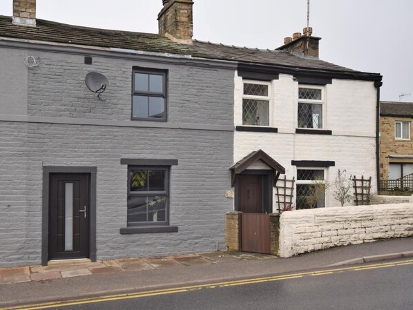 Exterior - 1 Bed in Skipton (oc-55855) (Skipton)