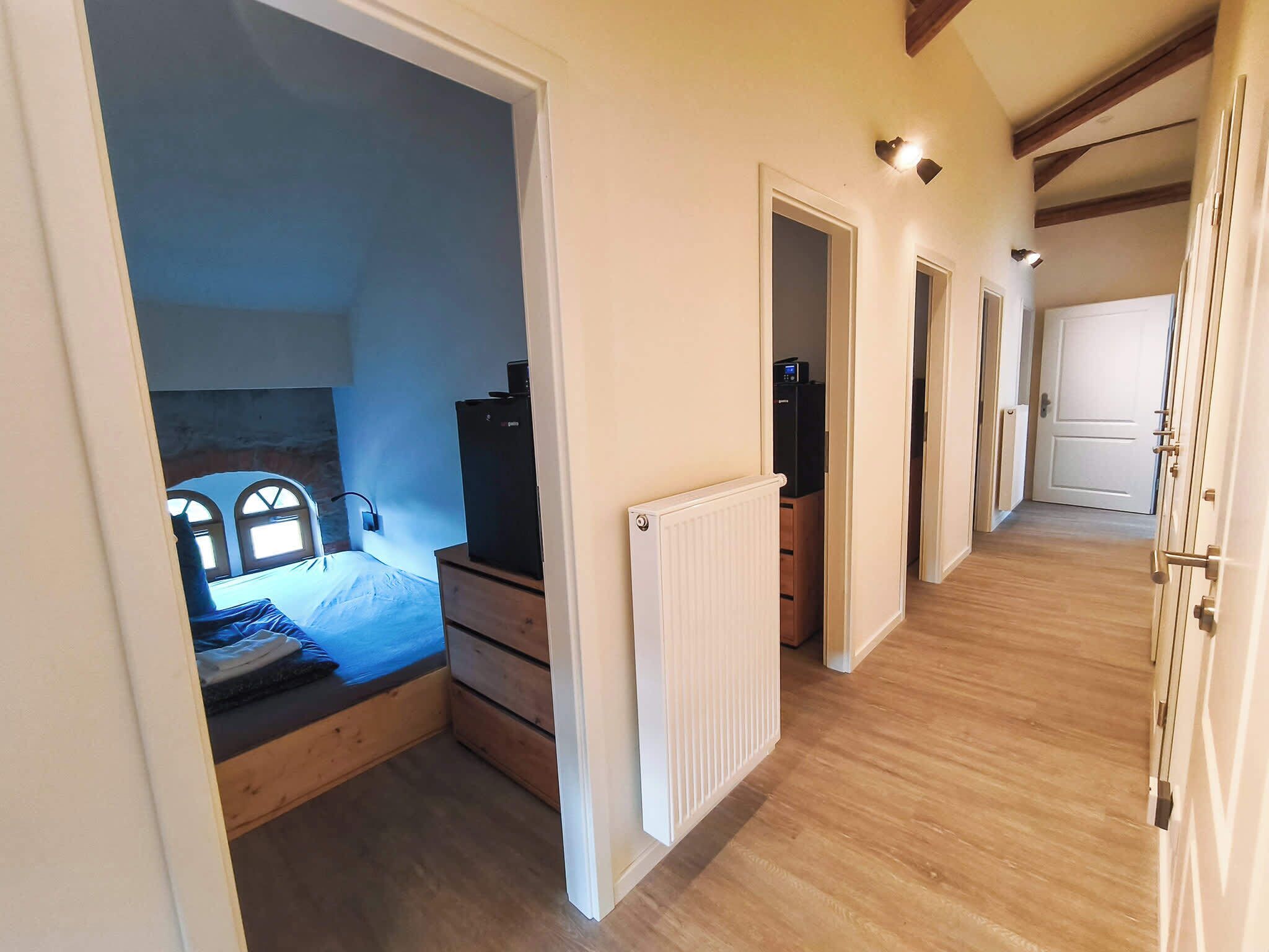 1 slaapkamer, een strijkplank/strijkijzer, gratis wifi