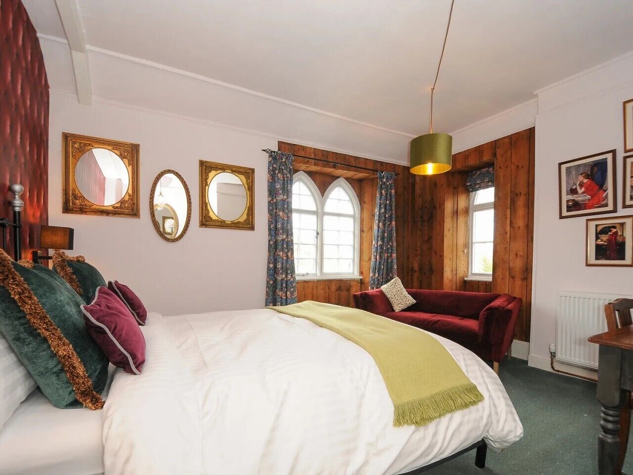 4 bedrooms