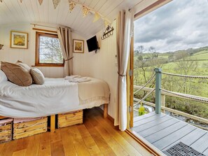 Free WiFi, bed sheets - 1 Bed in Llanidloes (oc-56492) (Llanidloes Without)
