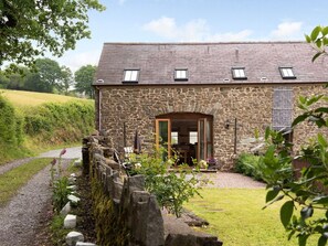 Exterior - 1 Bed in Llandeilo (oc-56710) (Talley)