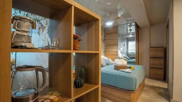 Unclassified image, 1 of 23, button - Alicante Rent - Coral Suite (Alicante)