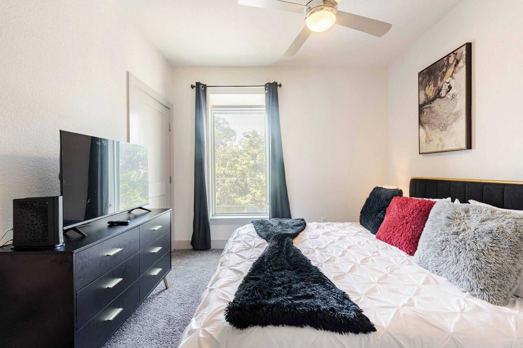 2 bedrooms