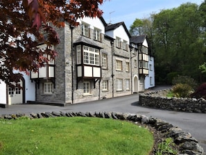Exterior - 2 Bed in Nr Kendal (oc-lcc35) (Crosthwaite)